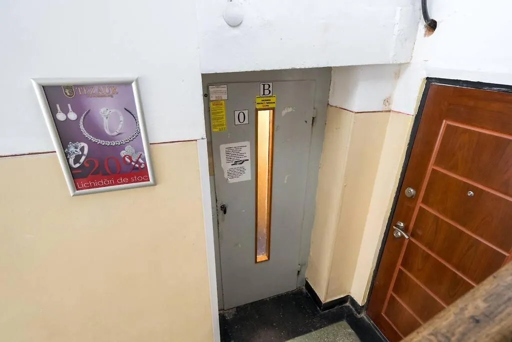 Apartment Sunny 2Br Flat - Top Location - 3 Balconies Bucharest